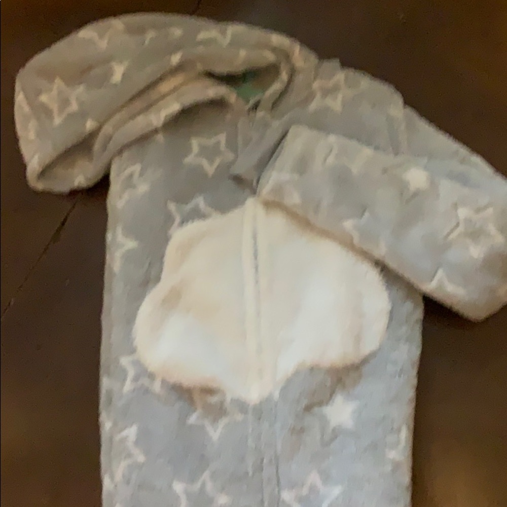 Pajamas - Picture 4 of 4